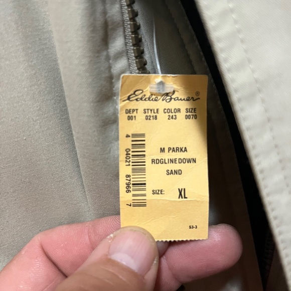 Eddie Bauer men’s parka - Picture 3 of 7